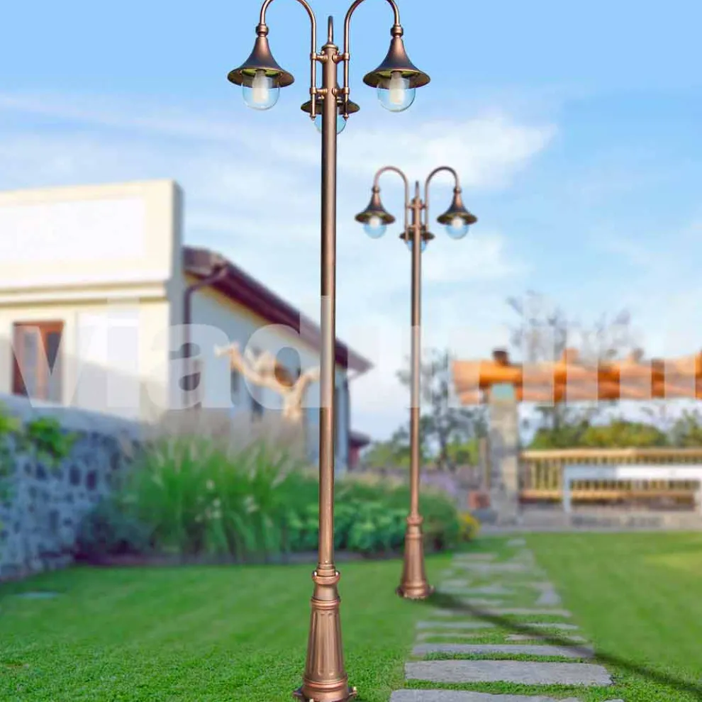 Außen drei Lichter Laternenpfahl aus Aluminium, hergestellt in Italien, Anusca