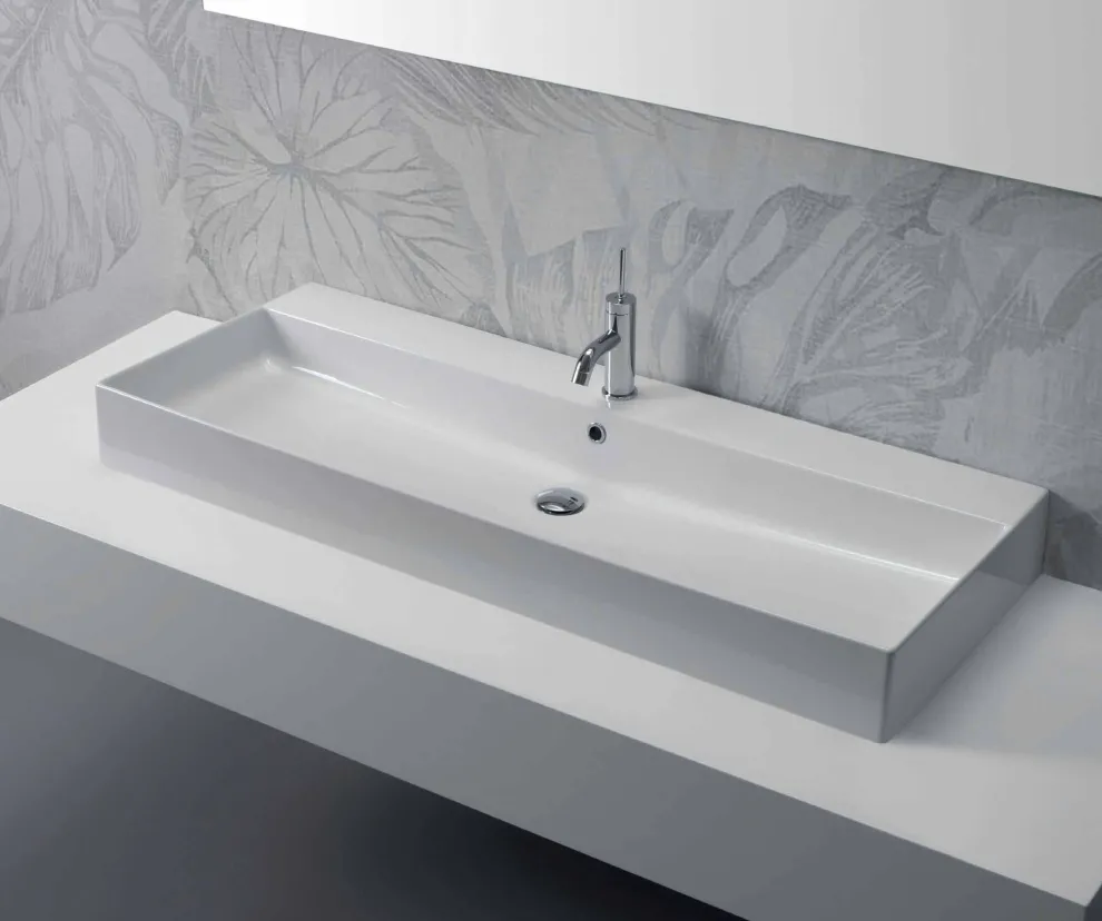 Aufsatz- oder Wandwaschbecken aus weißer oder farbiger Keramik Leivi