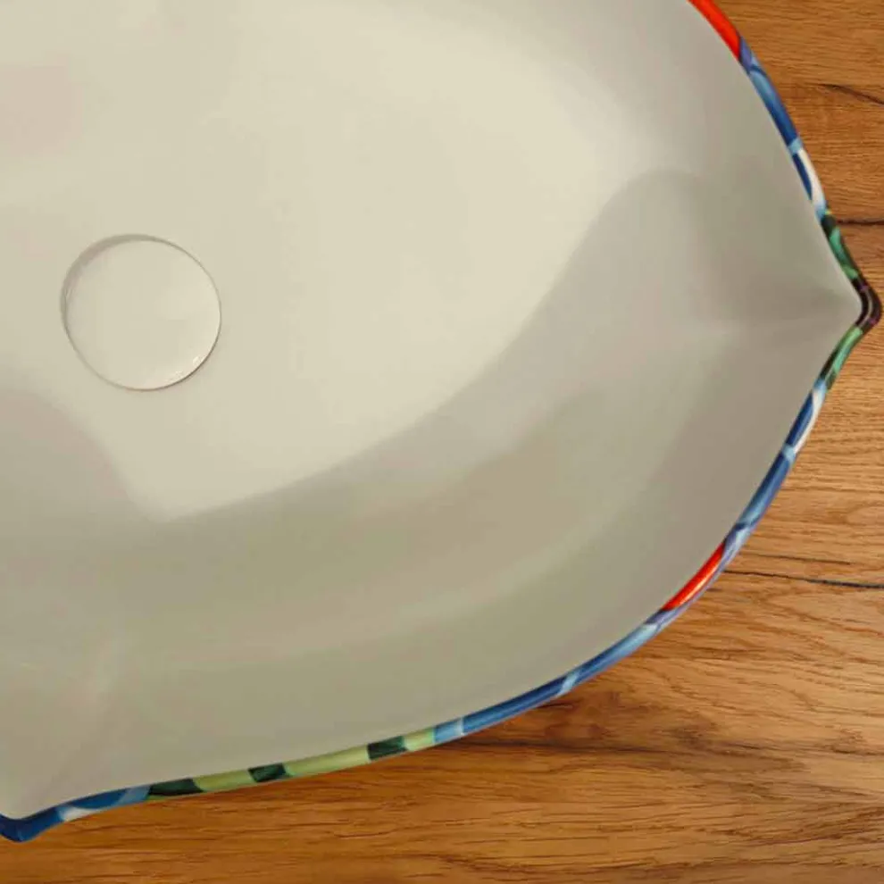 Aufsatzwaschbecken aus gezeichneter Keramik made in Italy Oscar Design