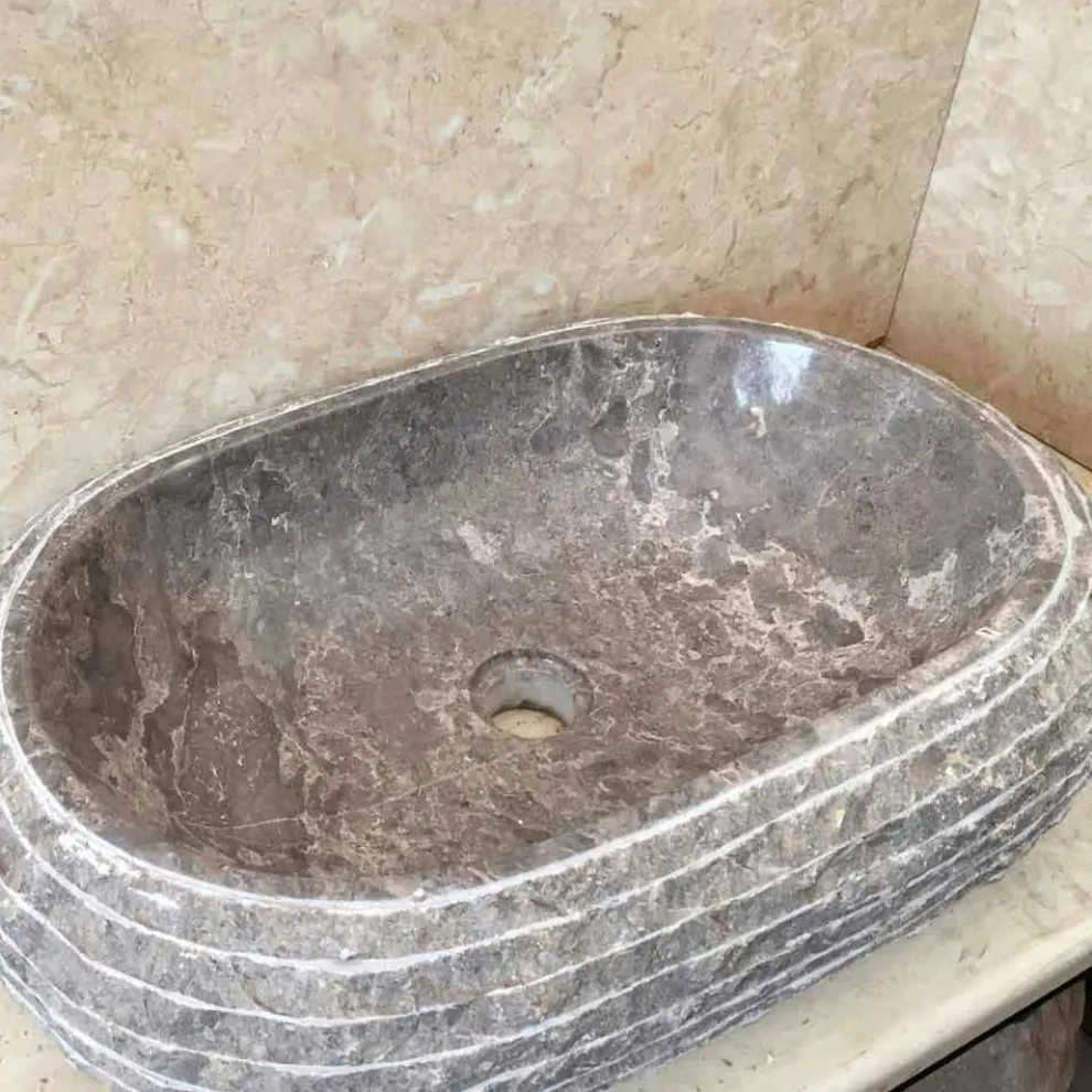 Aufsatzwaschbecken aus grauem Stein Ivy, handgefertigtes Design-Einzelstück