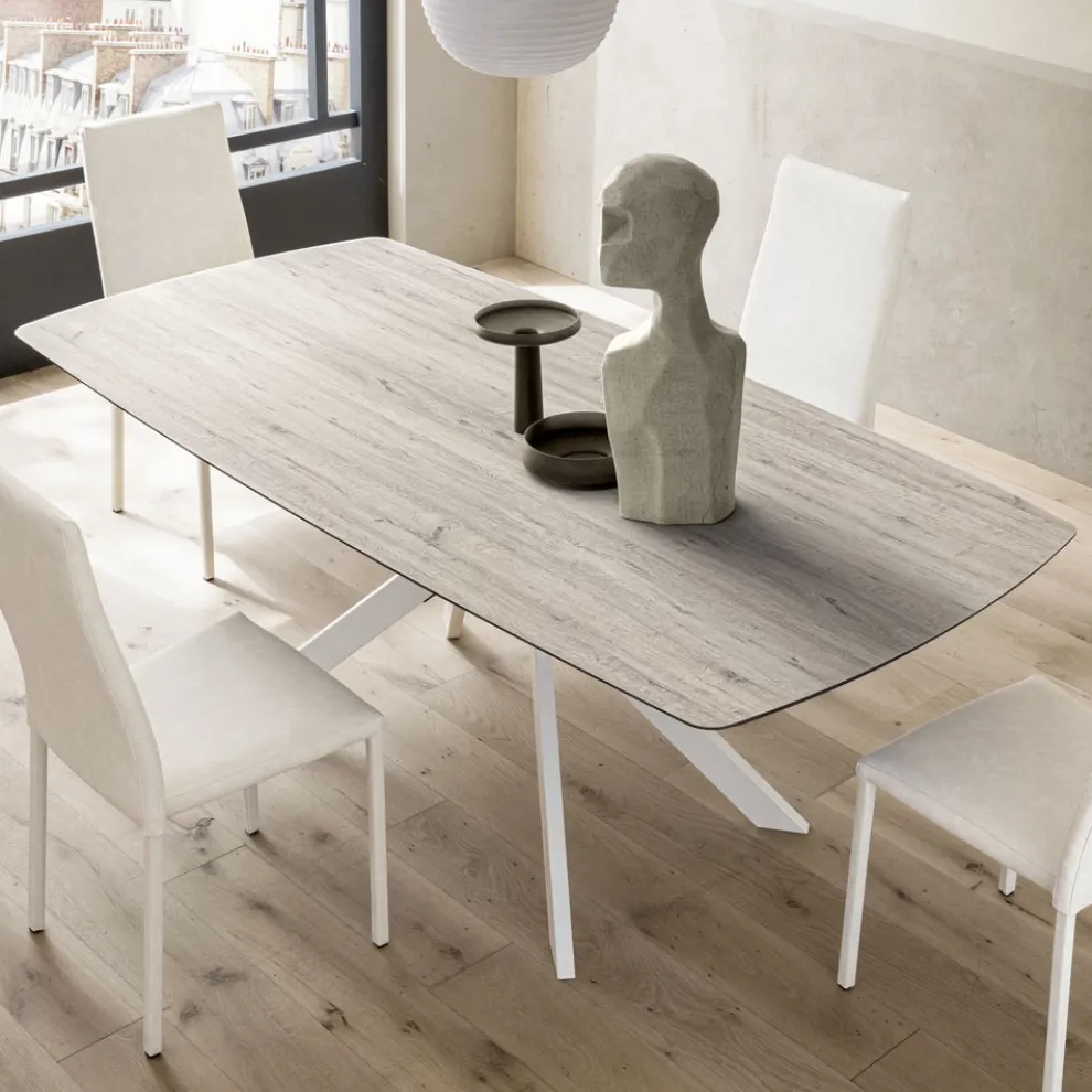 Ausziehbarer Fasstisch auf 240 oder 280 cm aus HPL und Metall - Geschenk