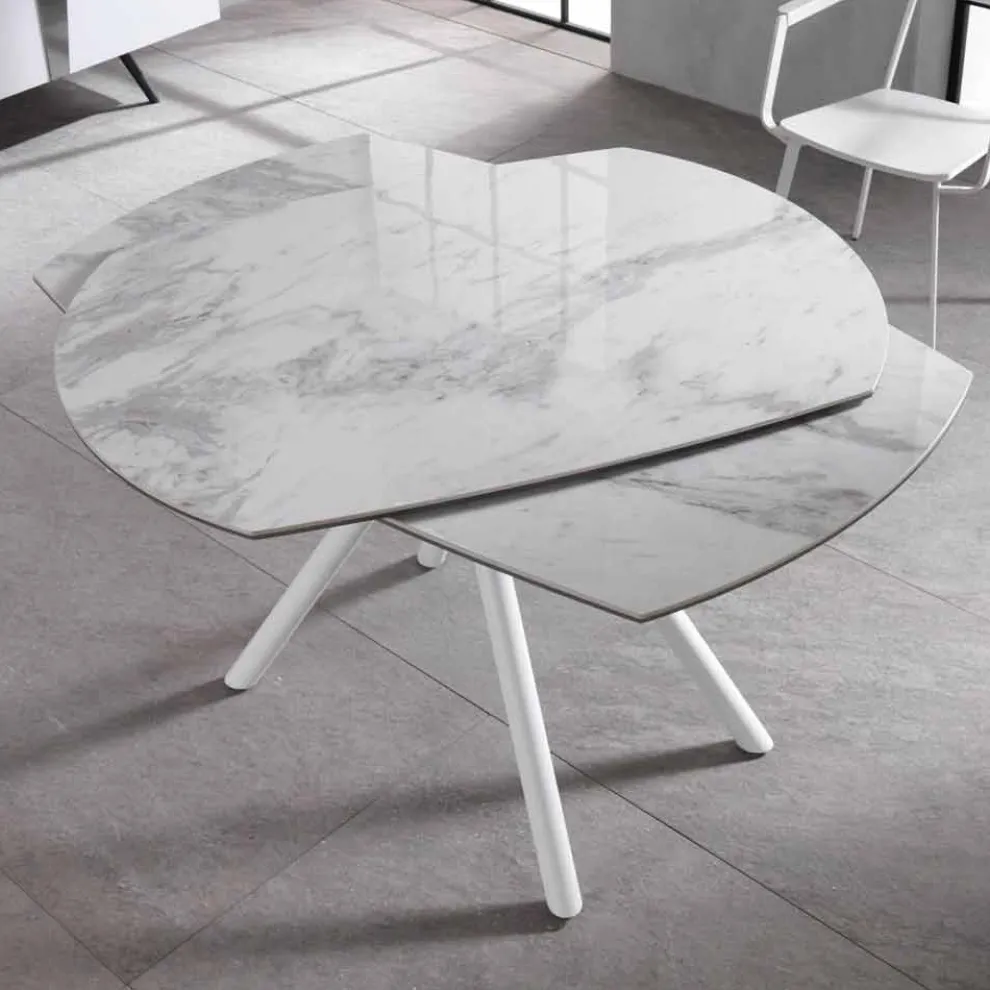 Ausziehbarer Tisch mit Keramikplan und Metallbeinen Lozzolo