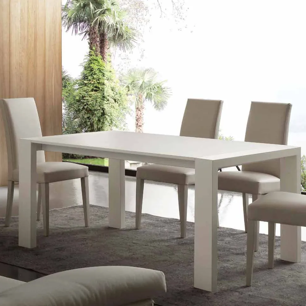 Ausziehbarer Tisch aus MDF und melaminbeschichteten Spanplatten Jesi