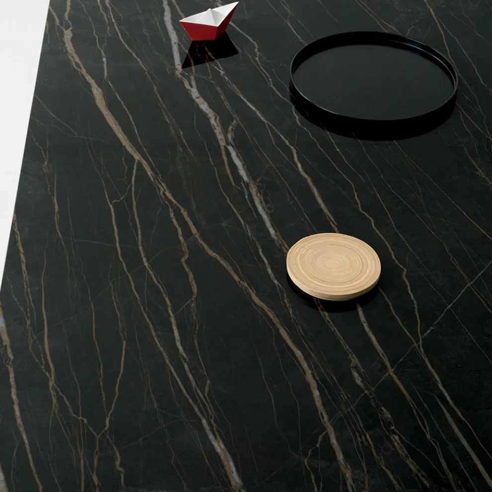 Ausziehbarer Tisch auf 2,4 m aus Massivholz und Keramikplatte - Antares