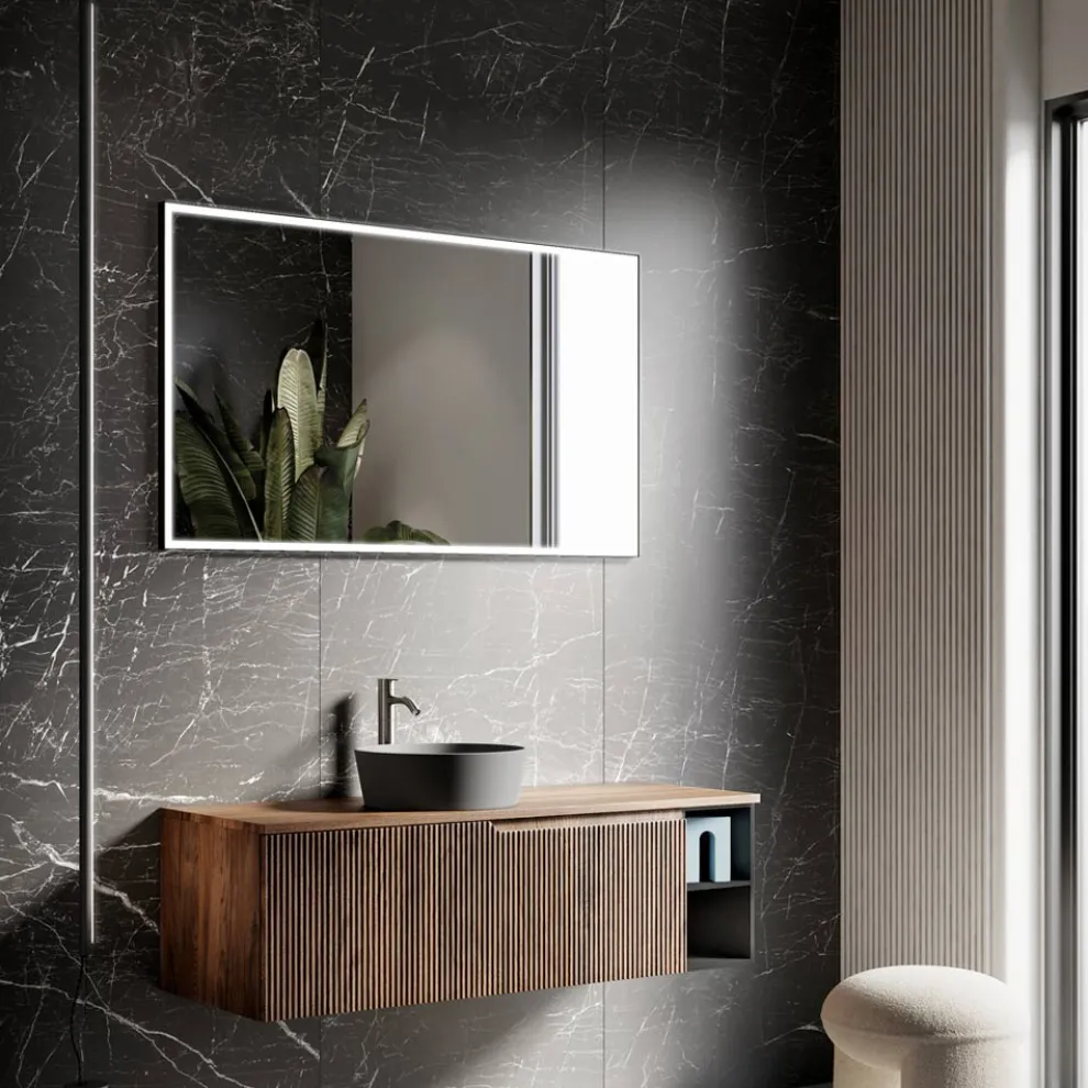 Badezimmerkomposition aus gerippter Eiche und offenem Fach, hergestellt in Italien – Febe