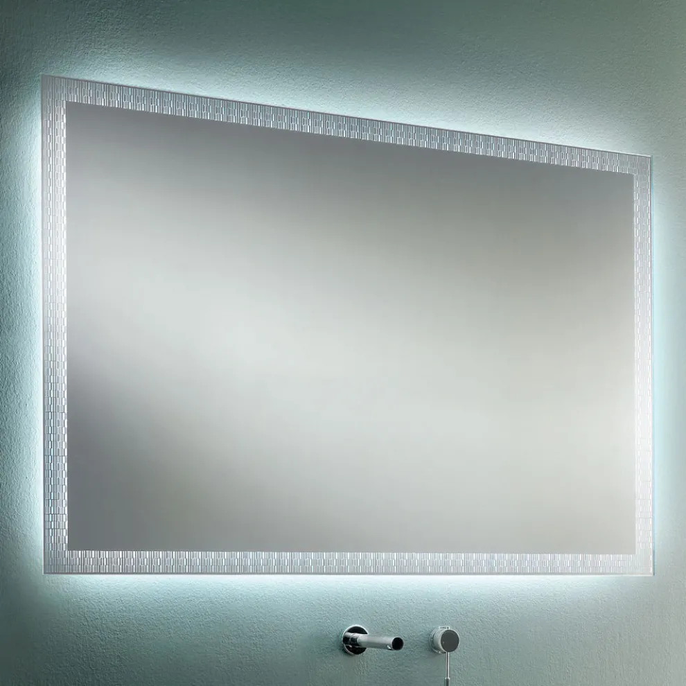 Badezimmerspiegel mit lasergravierten Dekorationen, hergestellt in Italien – Freud