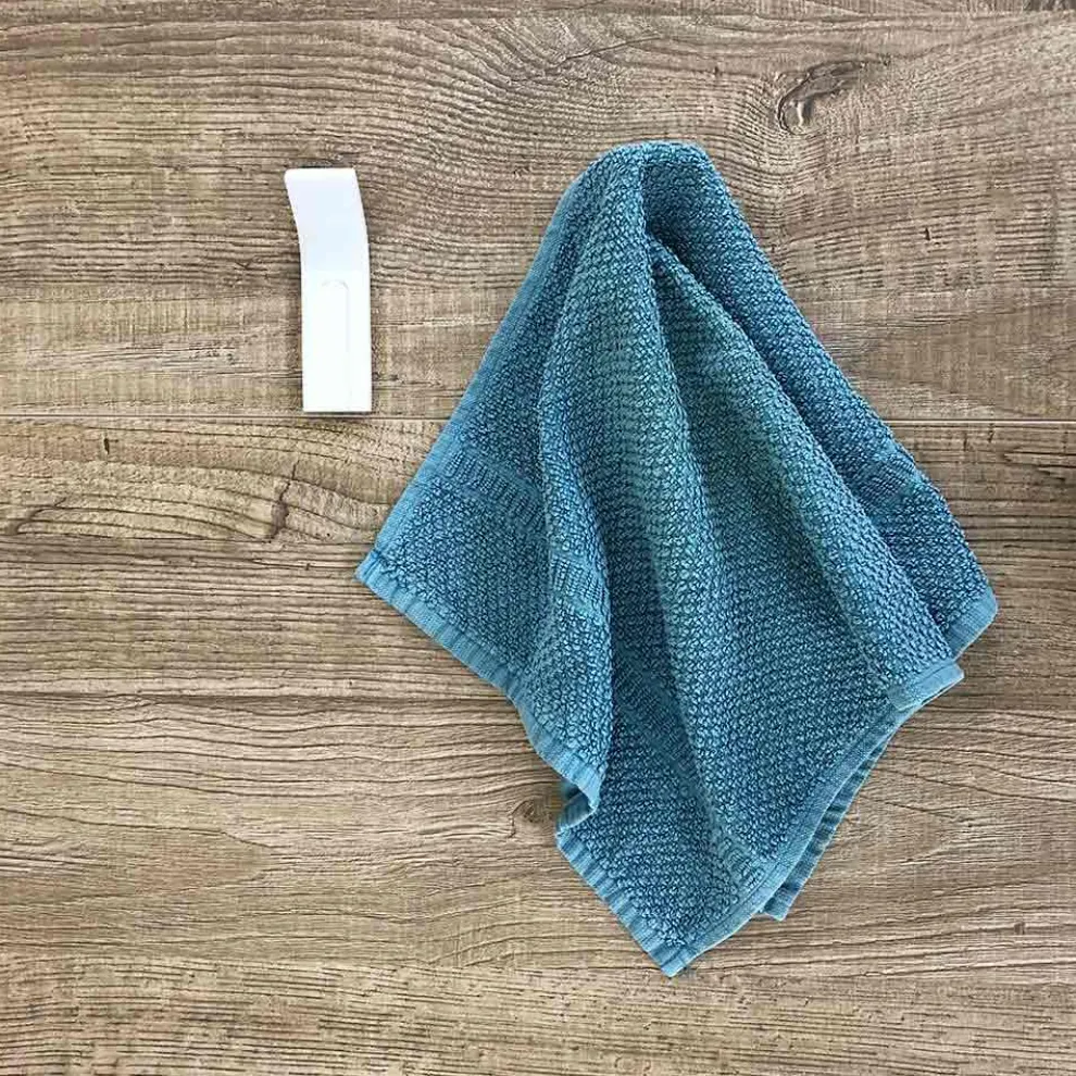 Corian Wandgarderobe mit weißem oder schwarzem Einsatz, 3 Stück - Appiccio