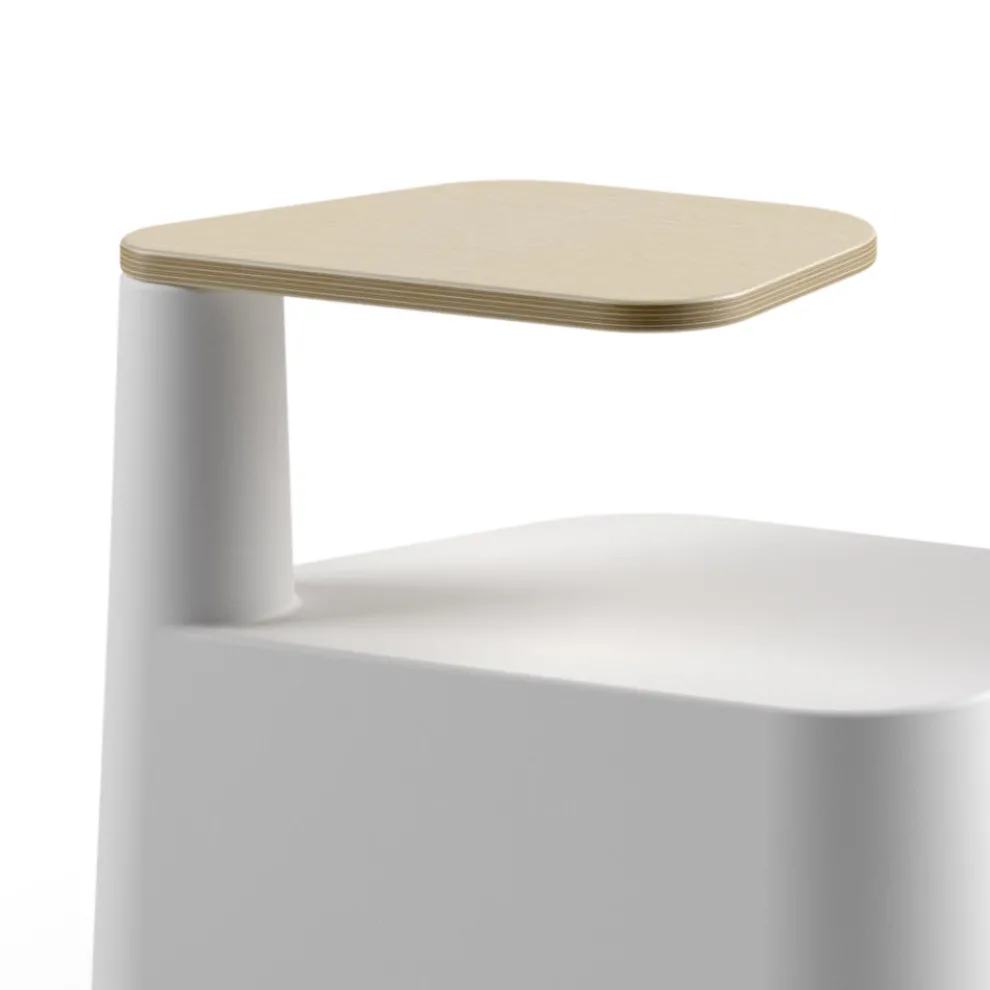 Couchtisch aus Polyethylen und Birkenholz Made in Italy - Clio