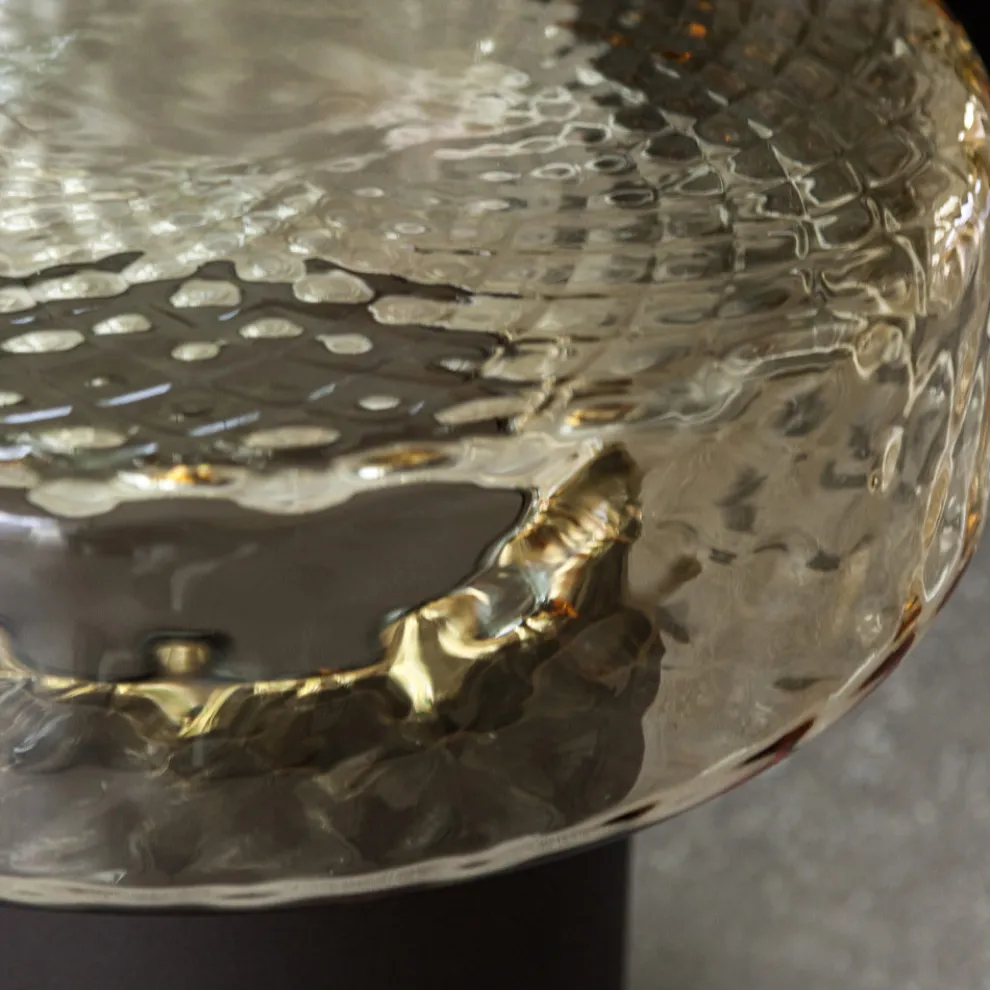 Couchtisch mit Glasplatte und Metallgestell, hergestellt in Italien – Batulla