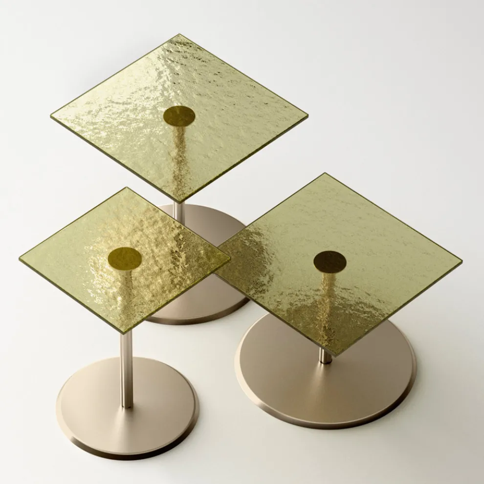 Couchtisch mit quadratischer Glas- oder Metallplatte, hergestellt in Italien – Anakin