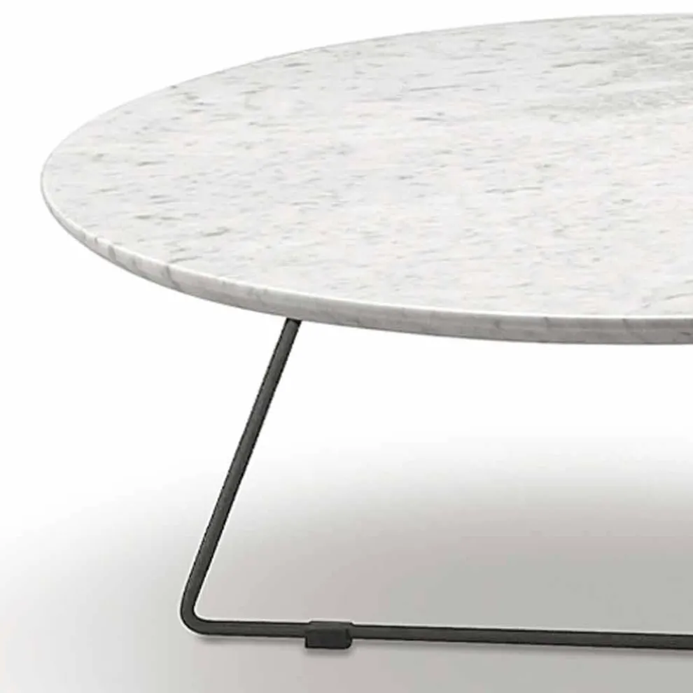 Couchtisch mit runder Marmorplatte und Metallbasis Made in Italy - Gin