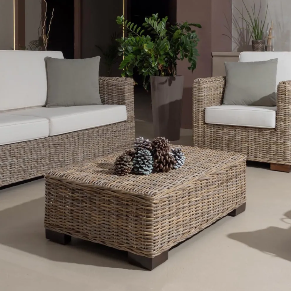 Garten-Couchtisch-Hocker in grauem Kubù mit Kissen - Cerys