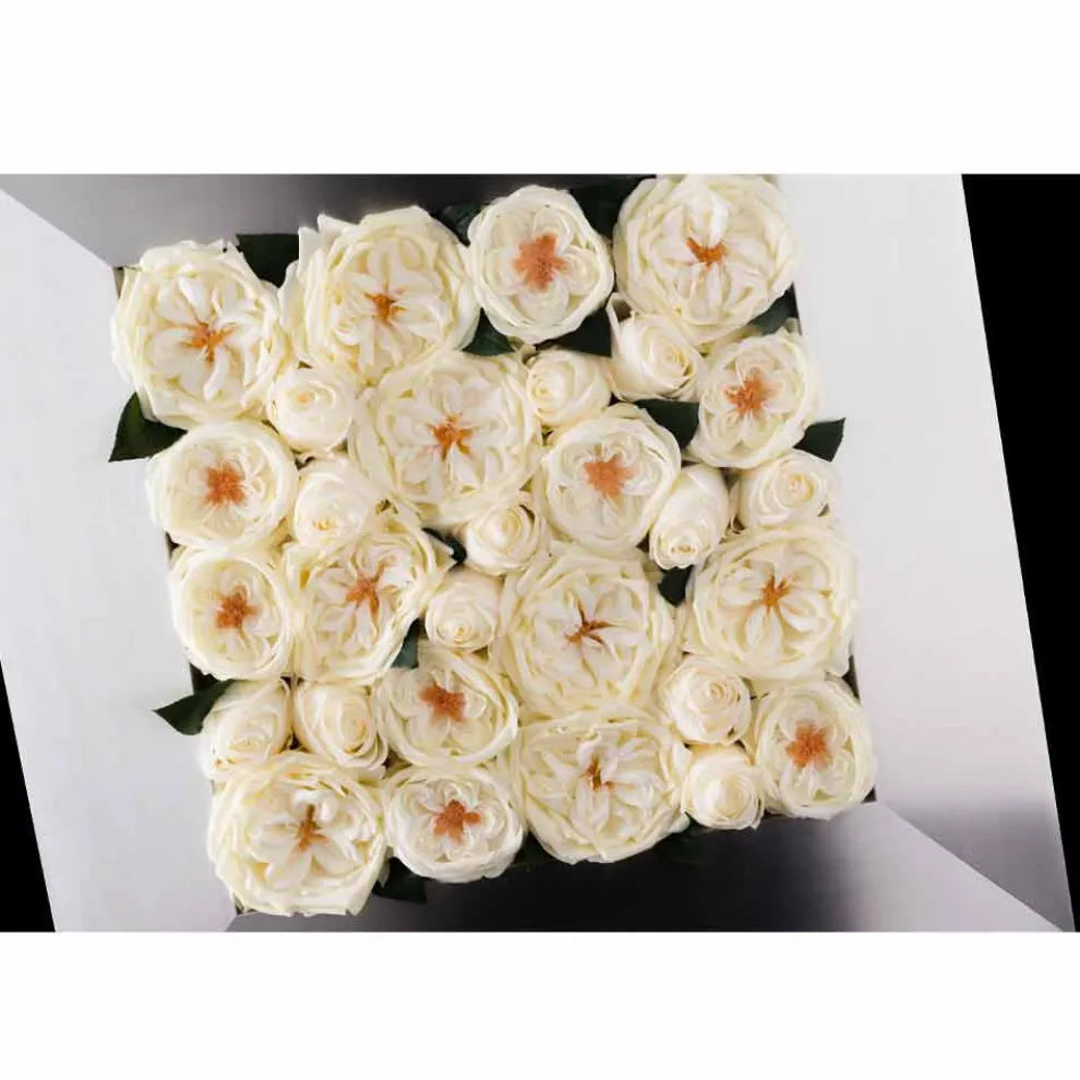 Dekoratives Wandpaneel aus Metall und weißen Rosen Made in Italy - Rosina