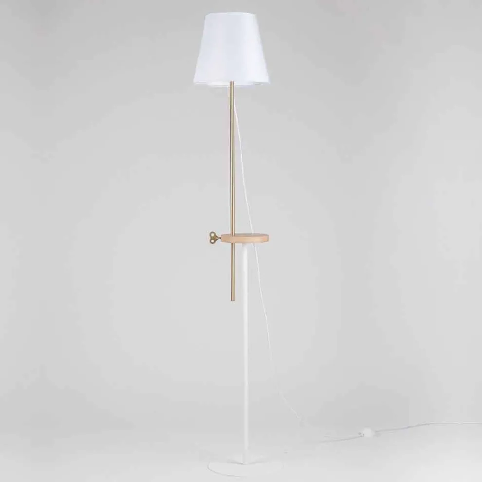 Design Stehleuchte aus Stahl, Esche und Messing Made in Italy - Pitulla