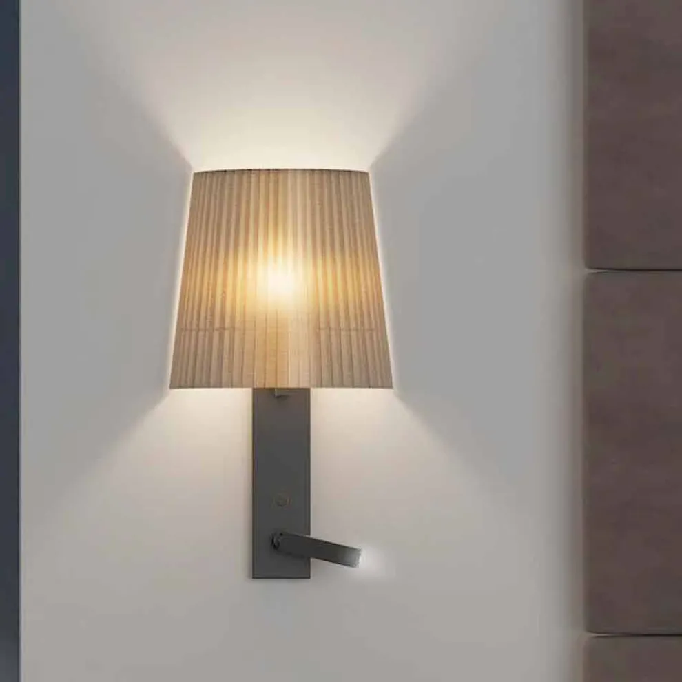 Design Wandleuchte mit Struktur aus Black Metal und Organza Made in Italy - Boom