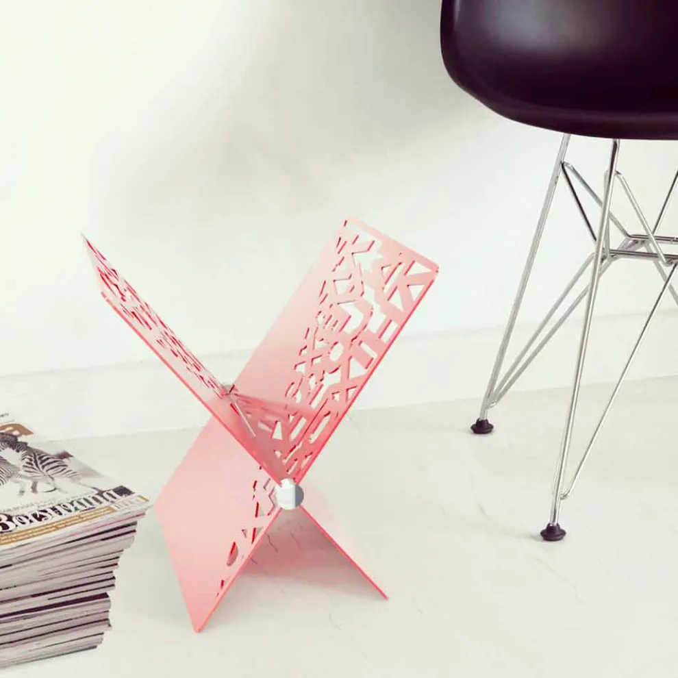 Design Zeitschriftenständer Rotokalko von Mabele, handgefertigt in Italien