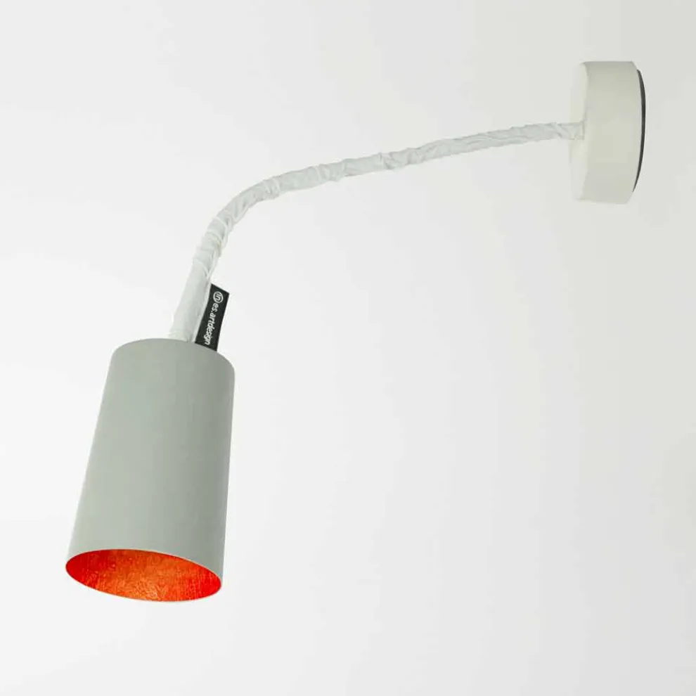 Designer-Wandleuchte In-es.artdesign Bemalen Sie den lackierten Zement