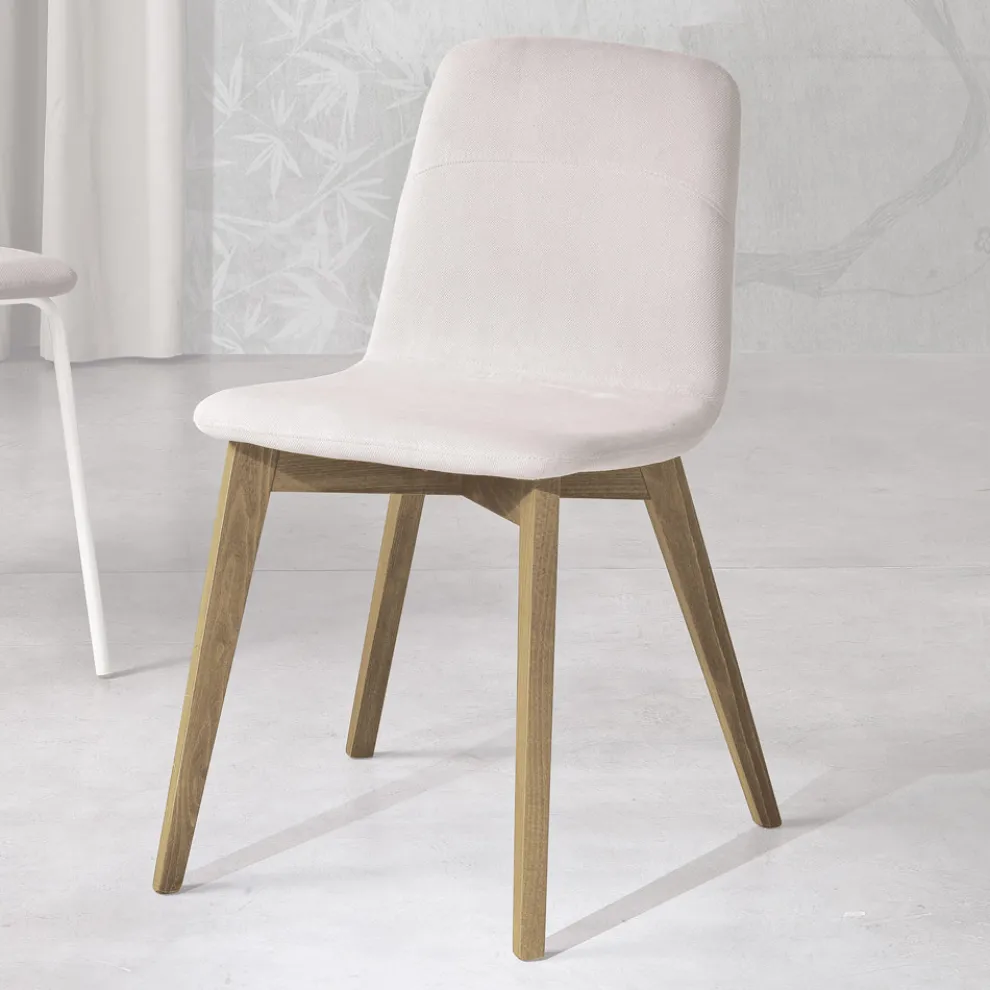 Design-Küchenstuhl aus Holz und Stoff, hergestellt in Italien, Egizia