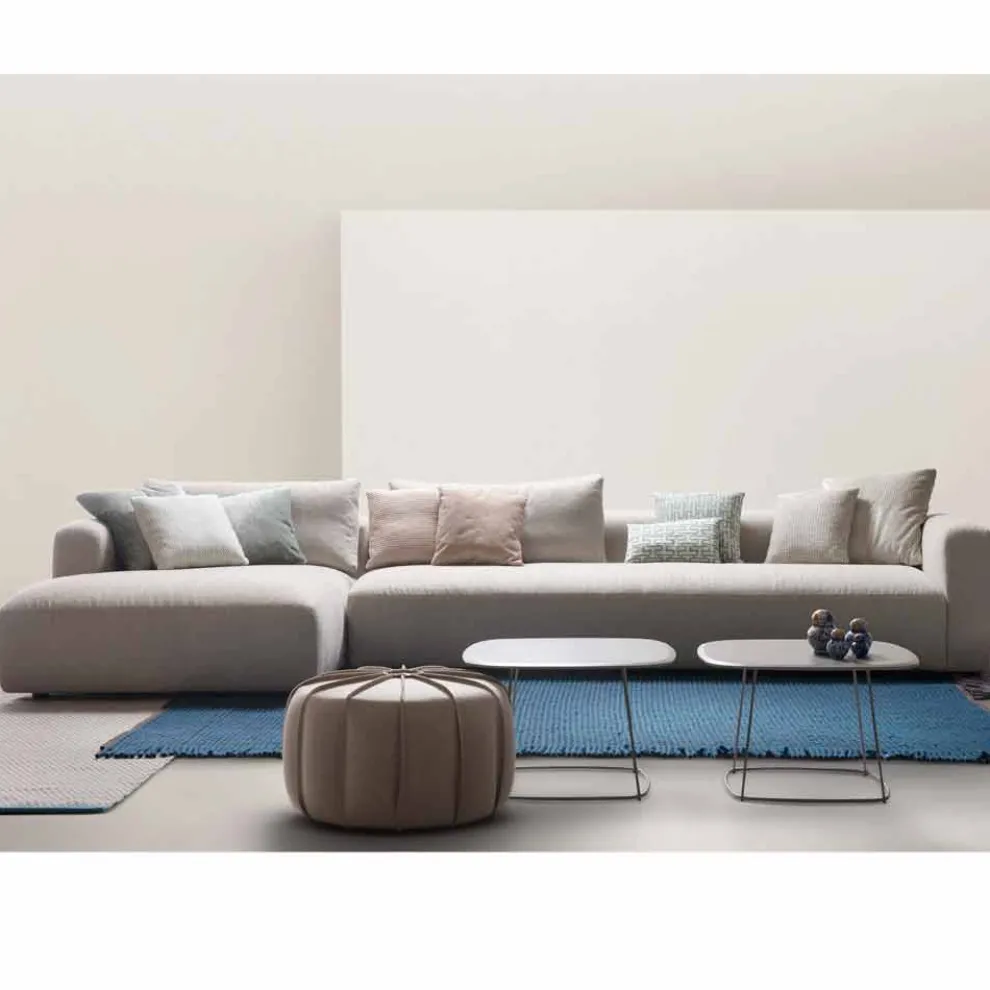 Design-Modulsofa aus Softly-Stoff, hergestellt in Italien