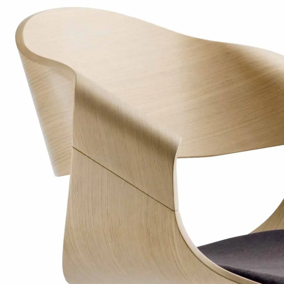 Designstuhl aus Eichen- oder Wengeholz mit italienischem Luxuskissen - Rimmel