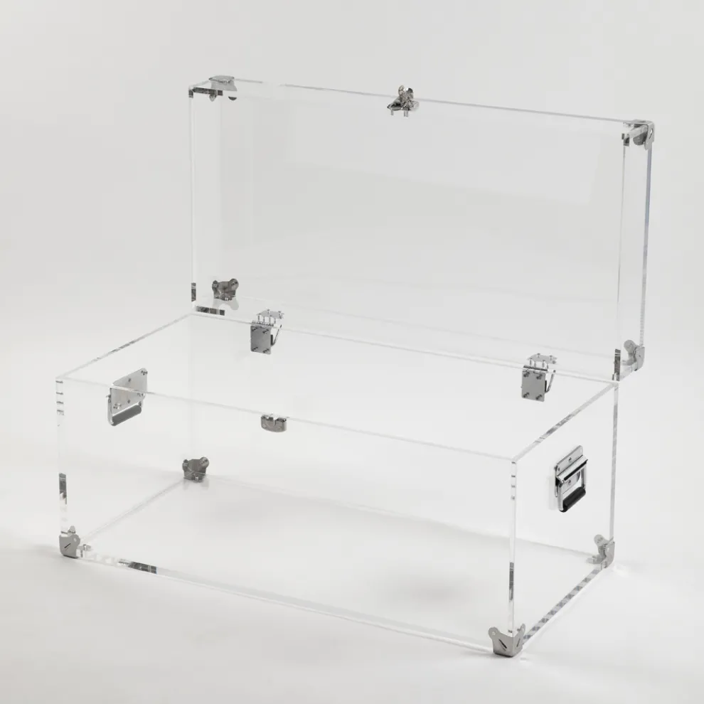 Design-Truhe aus transparentem Acrylglas und modernem Stahl - Dante