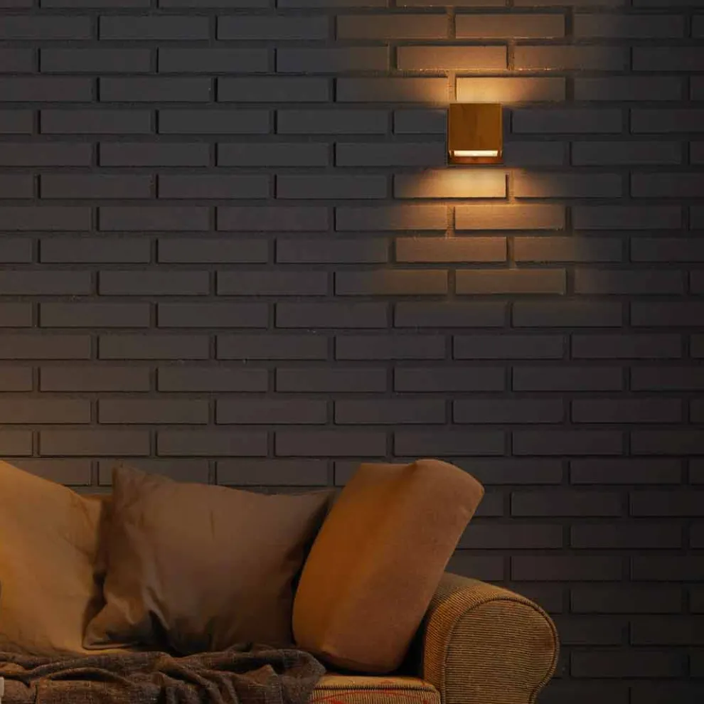 Design-Wandleuchte aus Messing und Stahl 11xH11xsp 10 cm Venere