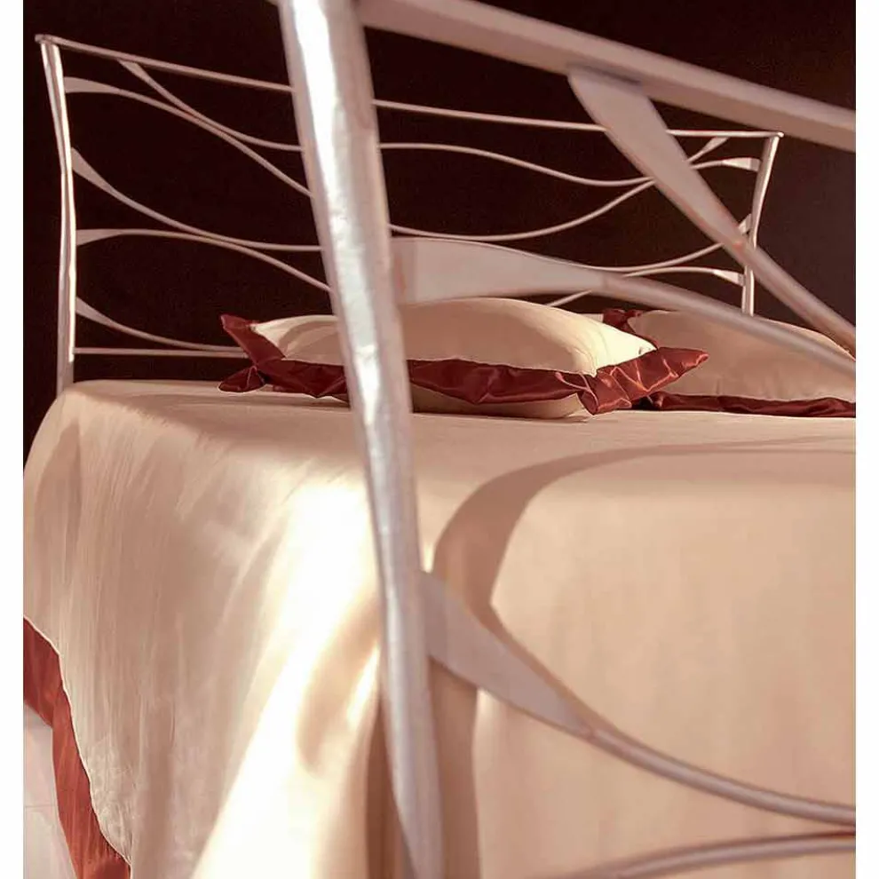 Idra Doppelbett aus Schmiedeeisen in Design