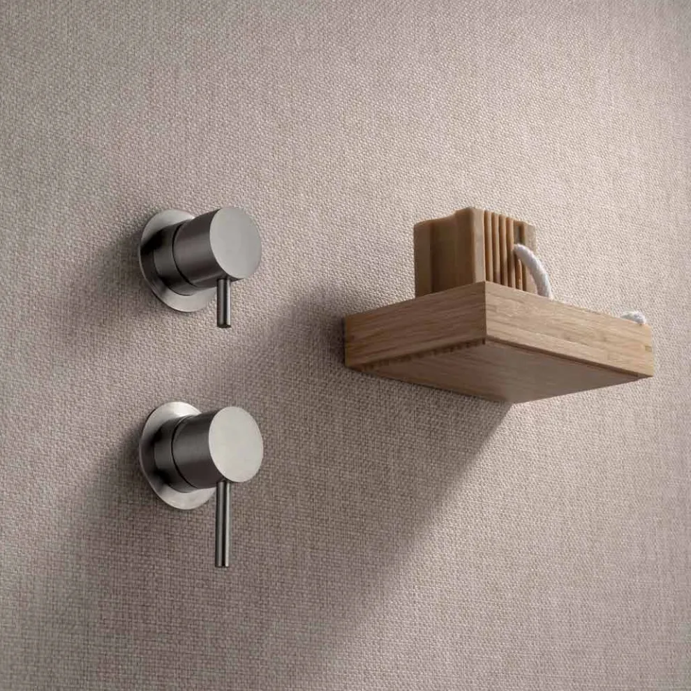 Duschmischer mit separaten Platten aus AISI 316L Stahl - Artigli