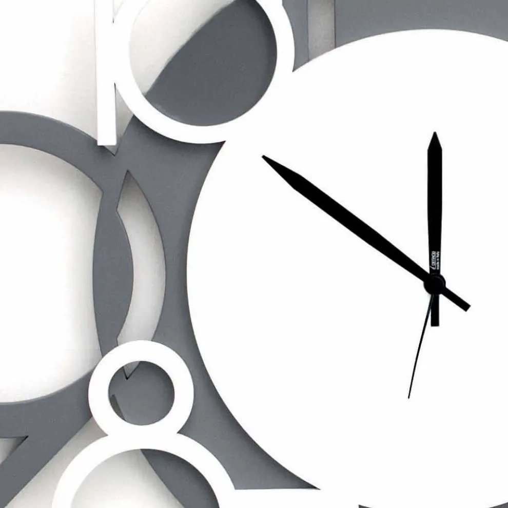 Große und moderne Design Wanduhr in weißem und grauem Holz - Ziffer