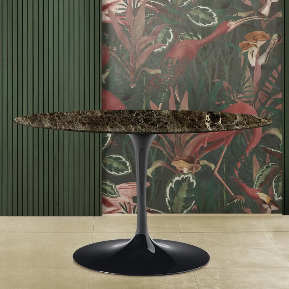Eero Saarinen Tulip Tisch H 74 Oval aus dunklem Emperador-Marmor Made in Italy - Scharlachrot