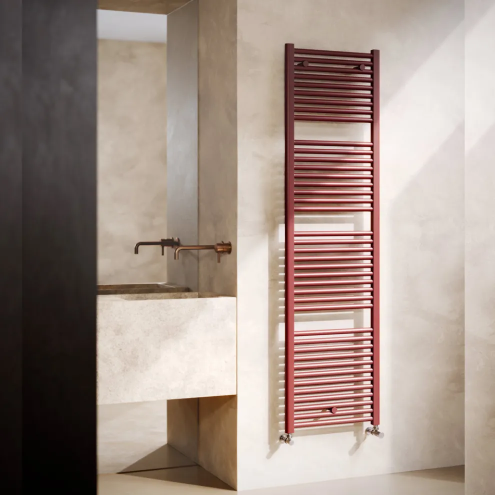 Einzelner hydraulischer Handtuchwärmer aus Kohlenstoffstahl Rost Made in Italy - Alan