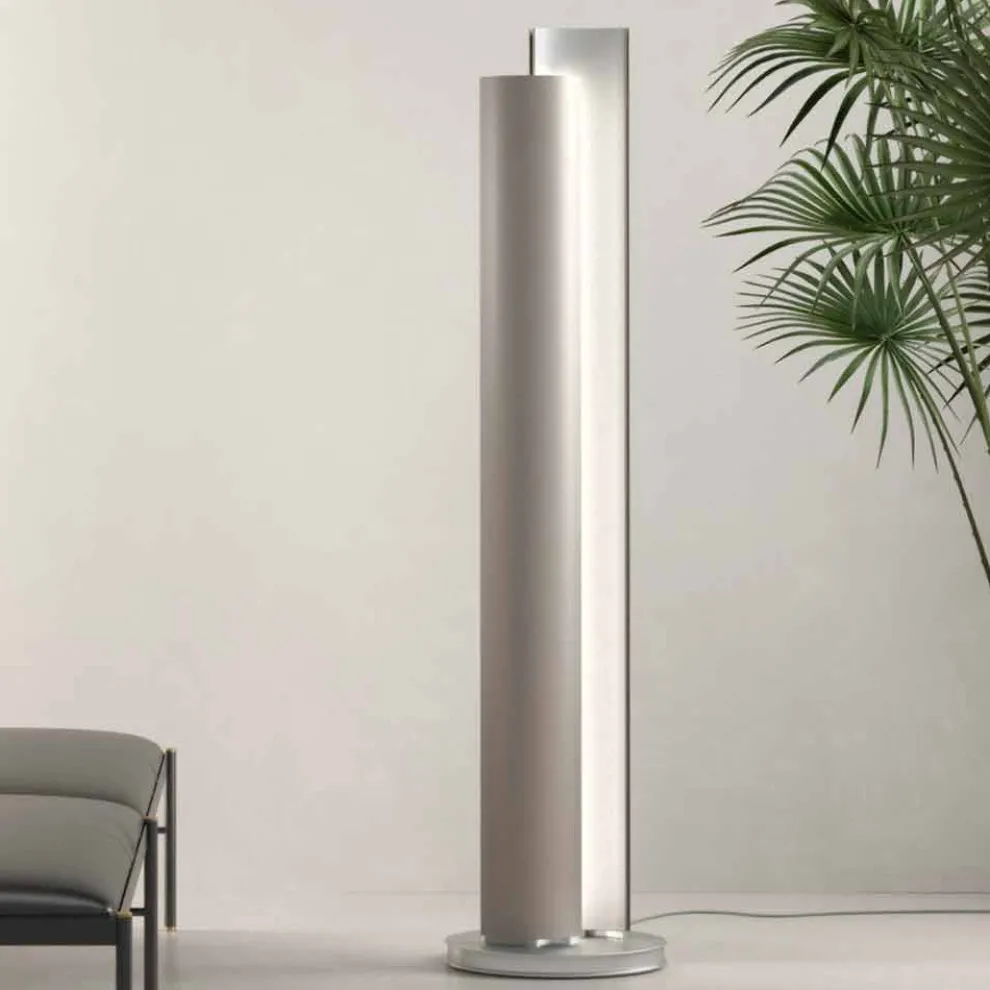 Elektrischer Bodenheizkörper mit einfacher oder doppelter LED-Ausführung bei 500 W - Stilus