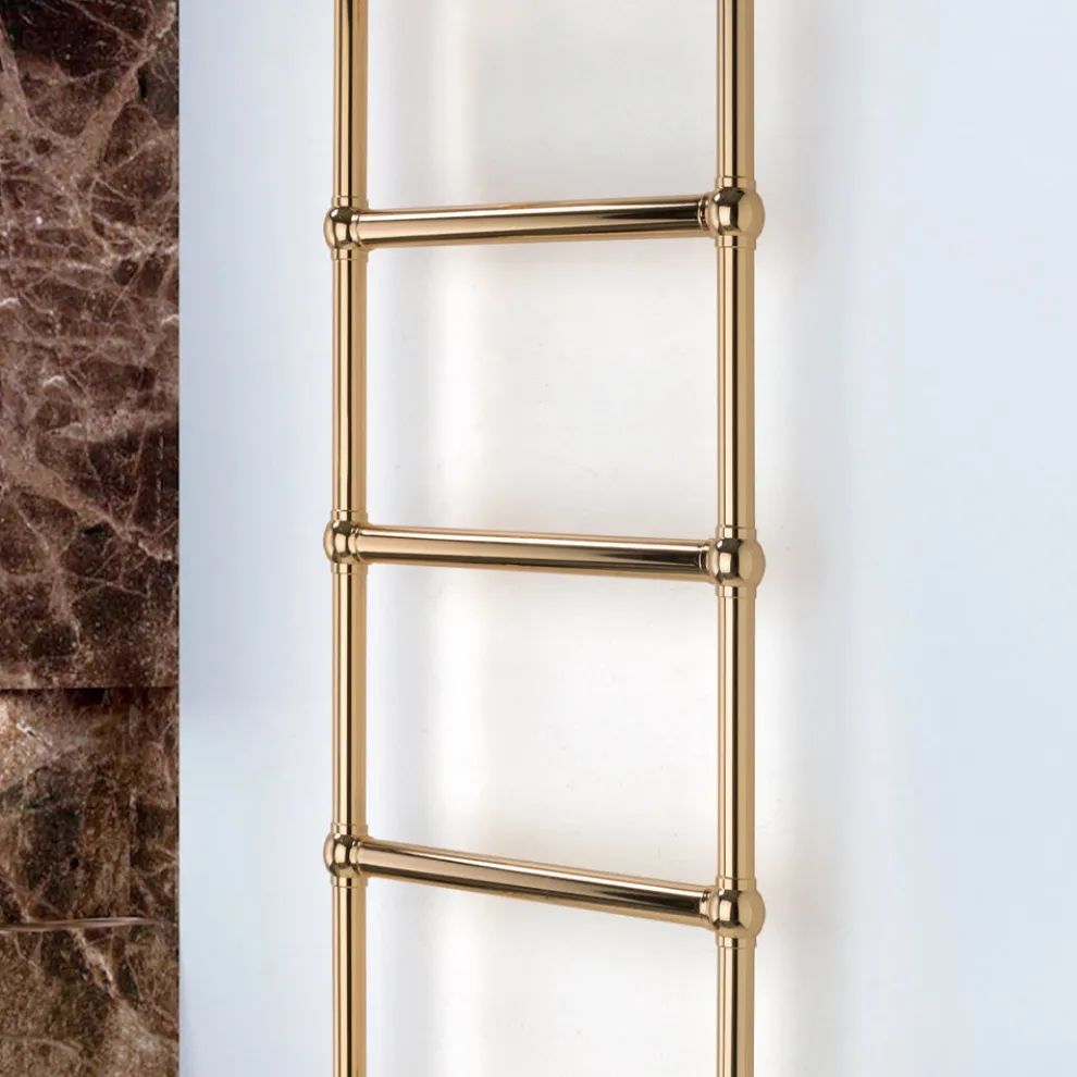 Elektrischer Handtuchwärmer aus Messing mit Verbindungskugeln, hergestellt in Italien – Ricotta