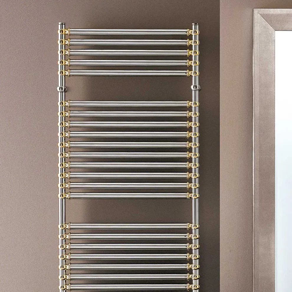 Elektrischer Handtuchwärmer aus Stahl, Chrom und Gold, Made in Italy - Laura