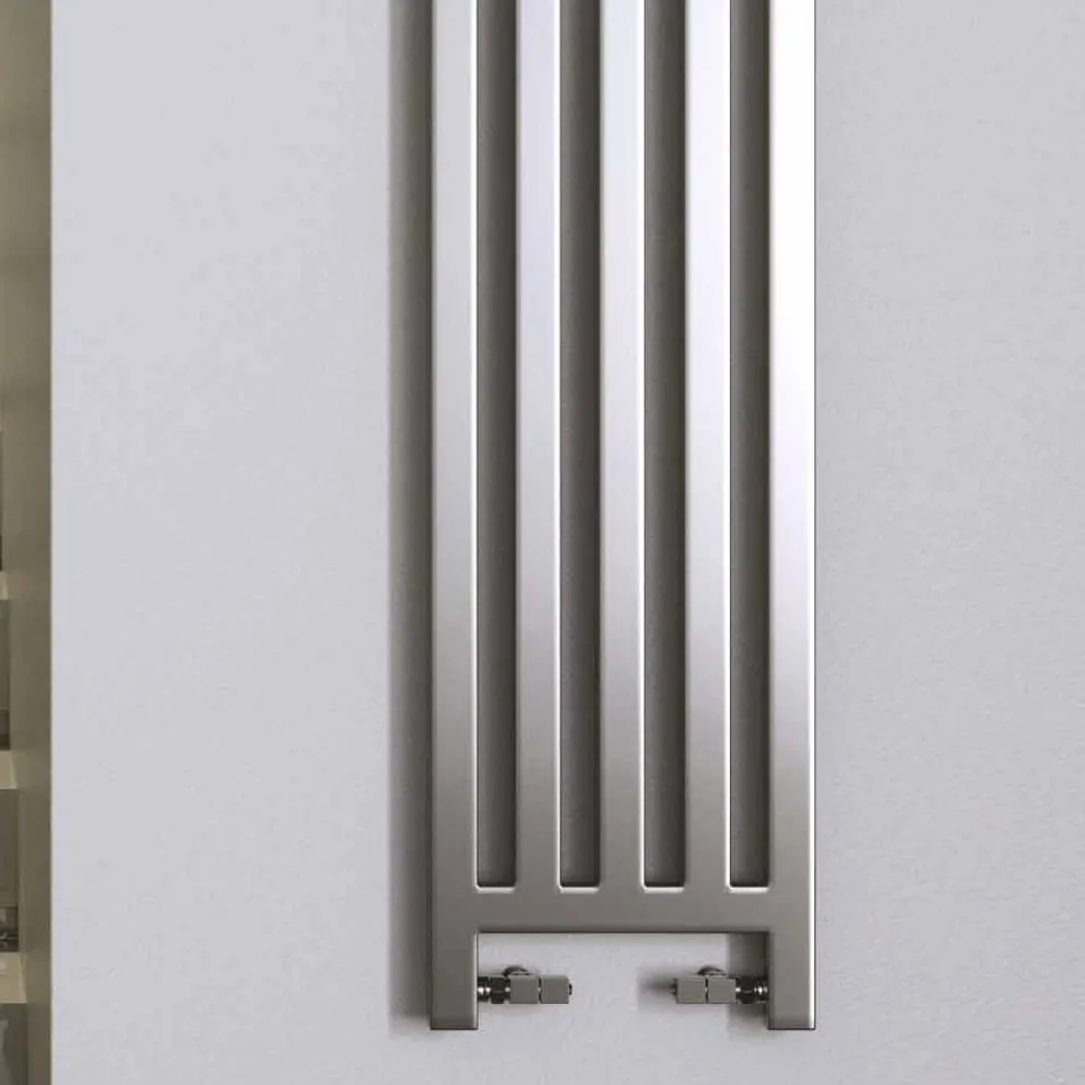 Elektroheizkörper in modernem Design verchromt New Dress Scirocco H