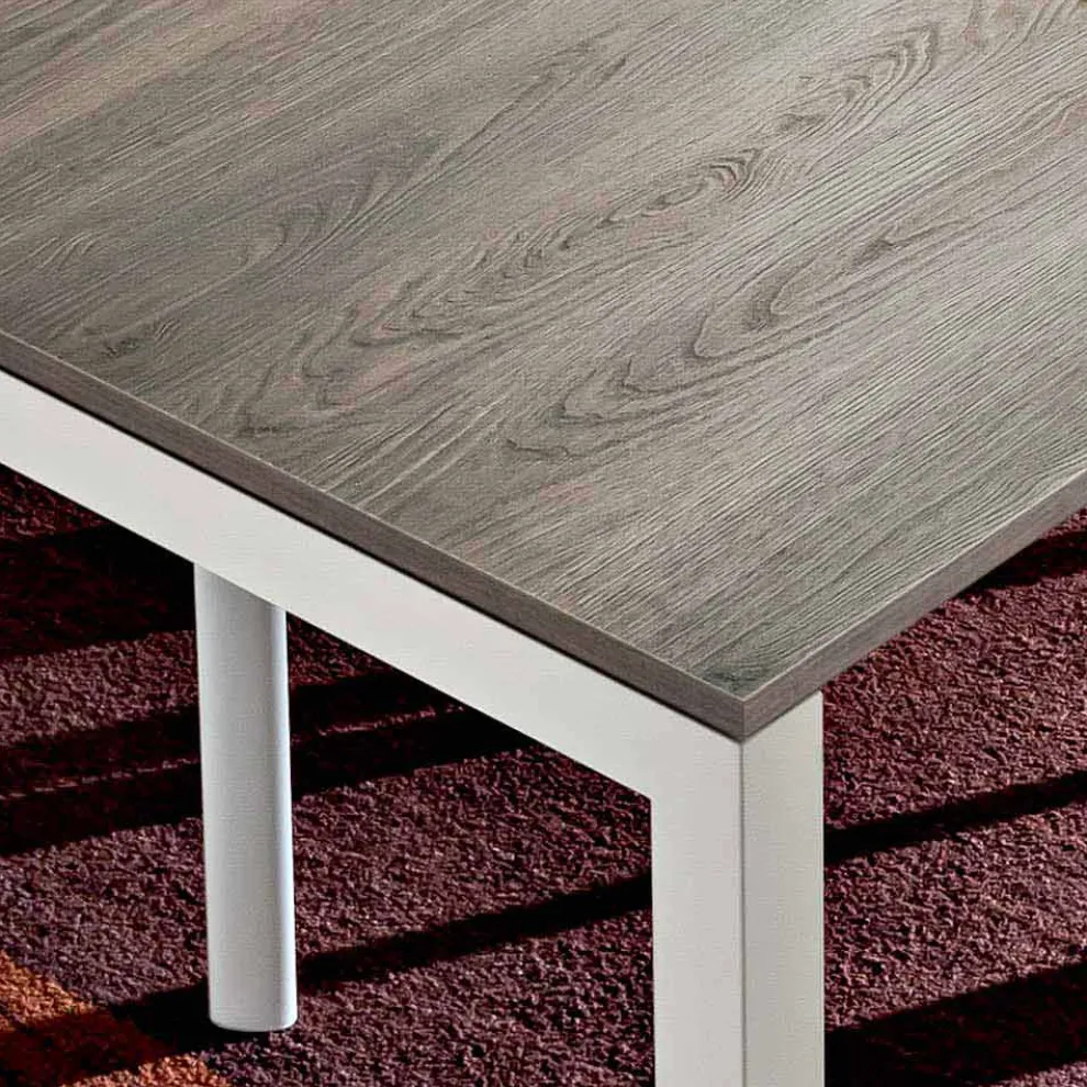 Esstisch aus Melamin und lackiertem Metall Made in Italy - Remigio