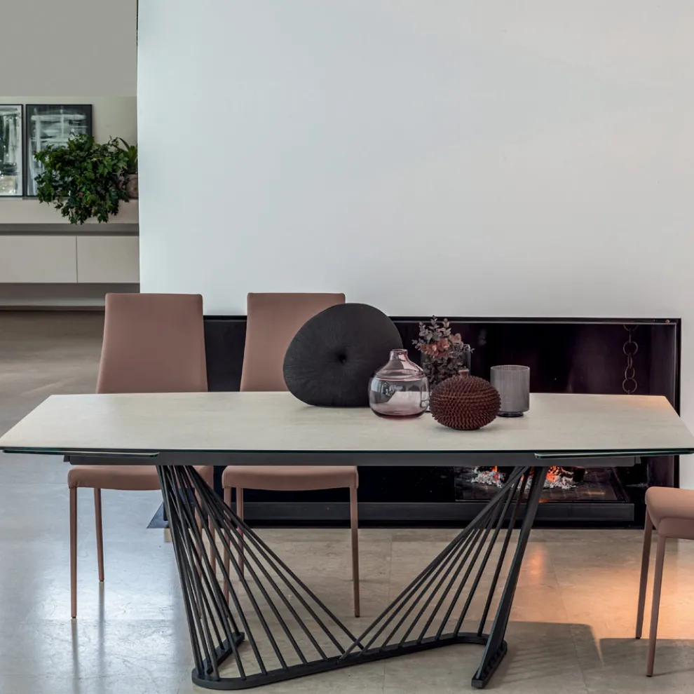 Esstisch ausziehbar bis 290 cm in Metall- und Keramikplatte - Ricolo