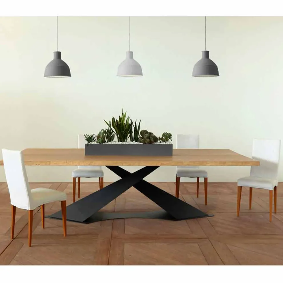 Esstisch im modernen Design mit Elliot-Tischplatte aus italienischer Eiche