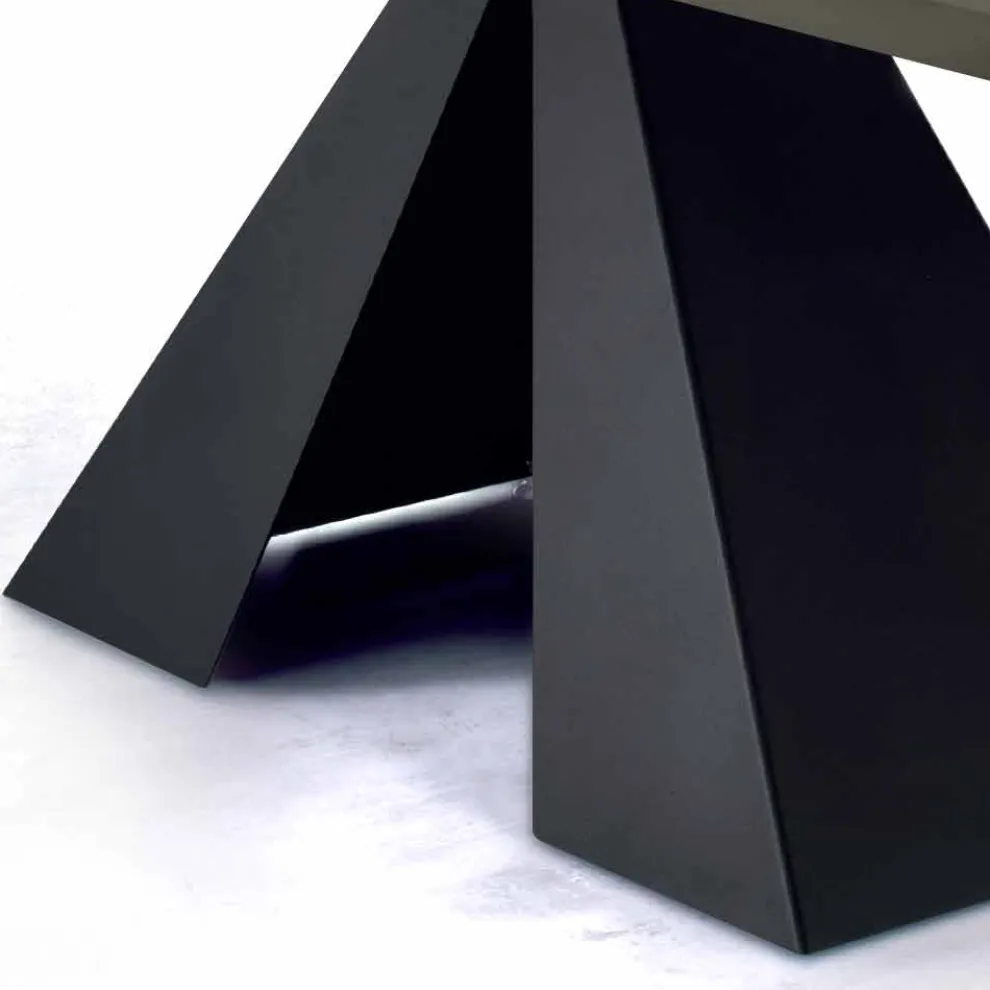 Esstisch mit Fenix-Platte und Stahlgestell, hergestellt in Italien – Dalmatiner