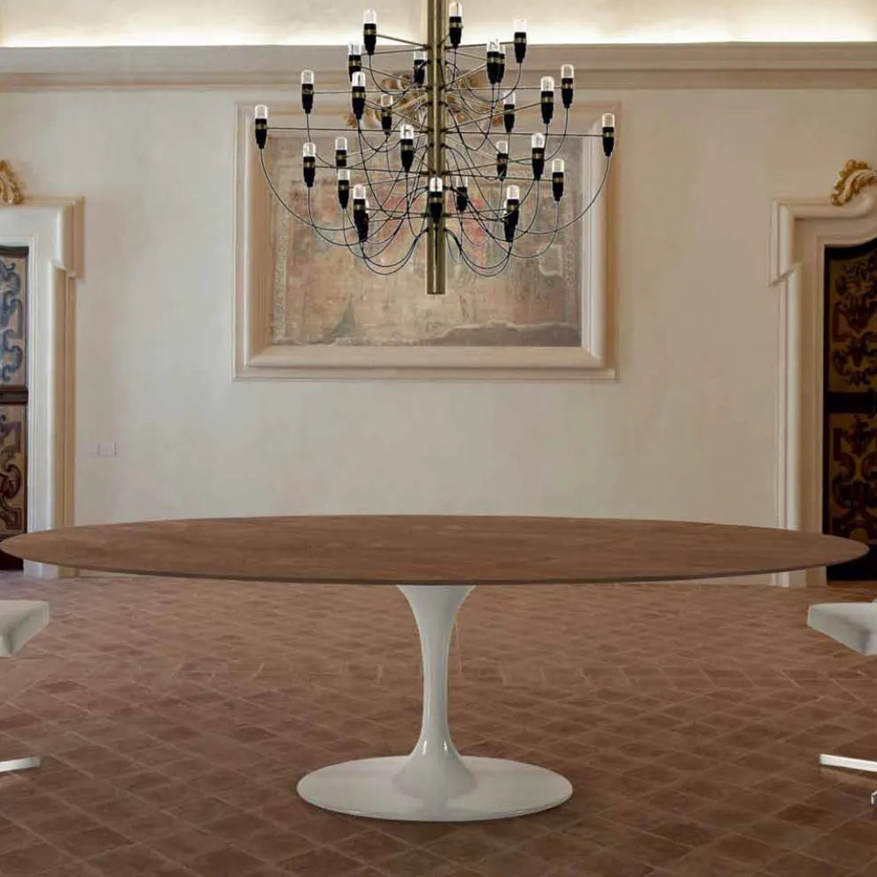 Esstisch mit ovaler furnierter Platte, hergestellt in Italien – Dollars