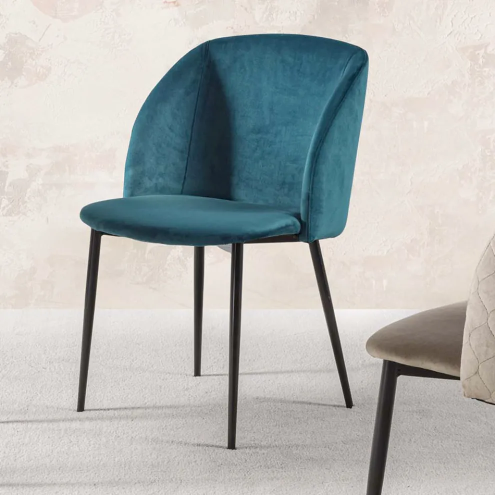 Esszimmerstuhl aus Samt mit schwarzen Metallbeinen, 4 Stück - Hanna