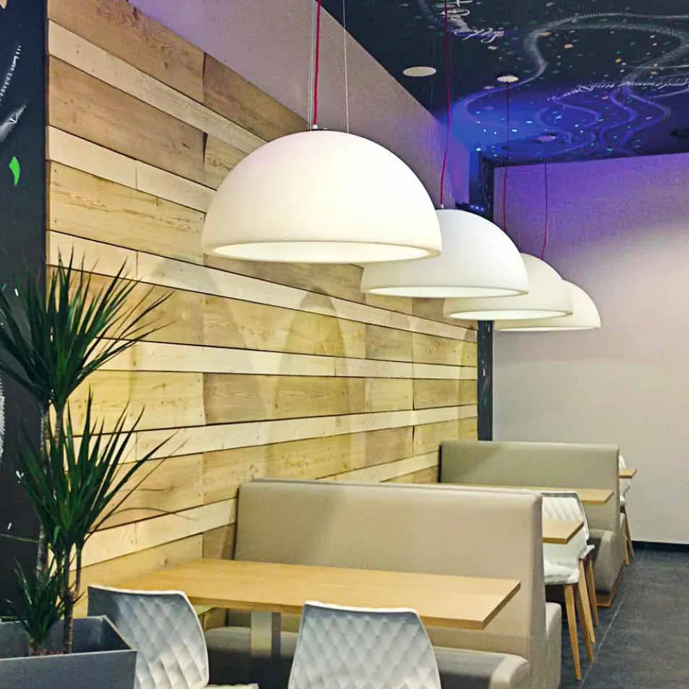 Farbige Pendelleuchte Slide Cupole aus Polyethylen, hergestellt in Italien