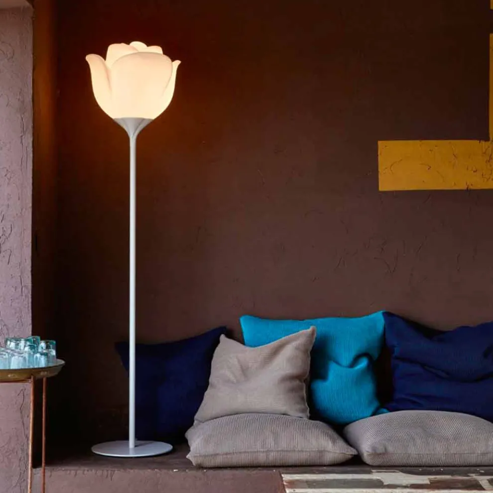 Flower Design Interior Stehleuchte aus Kunststoff - Baby Love von Myyour