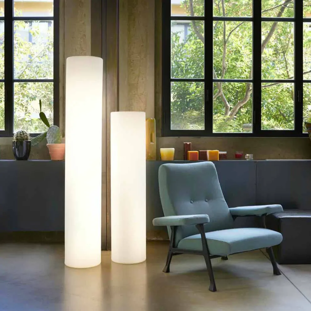Fluo zylindrische Stehleuchte aus Italien