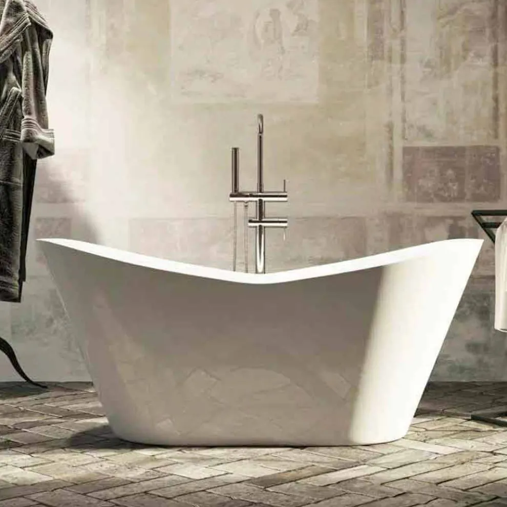 Freistehende Badewanne Ragusa, mit modernem Design, made in Italy
