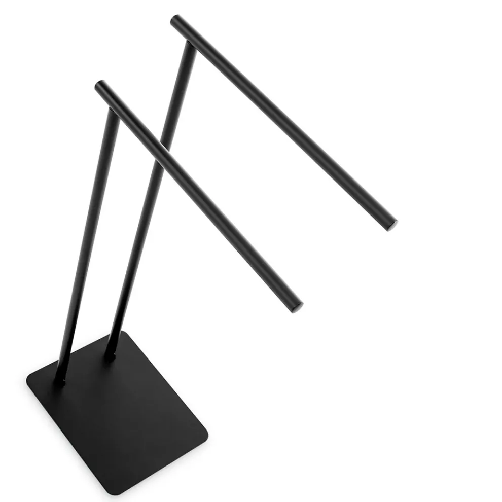 Freistehender Handtuchhalter mit zwei Stangen - Haken