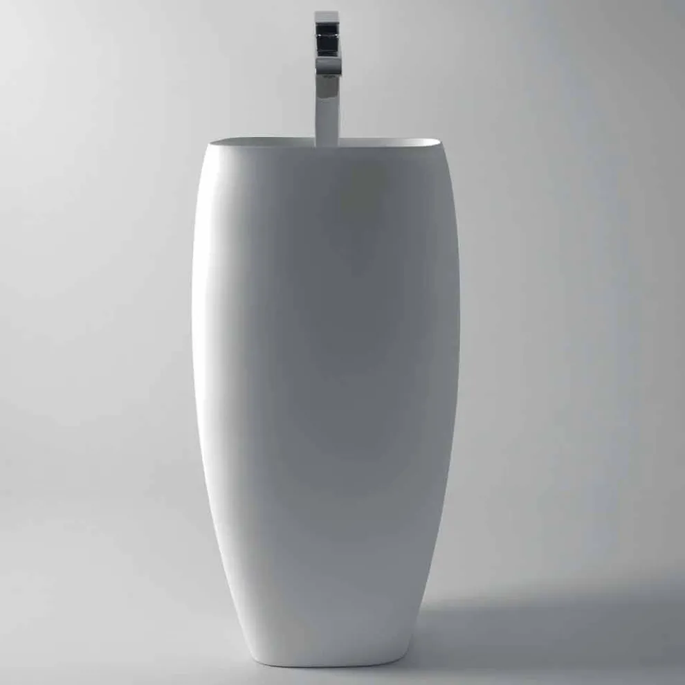 Gaiola freistehendes Waschbecken aus modernem Design, hergestellt in Italien