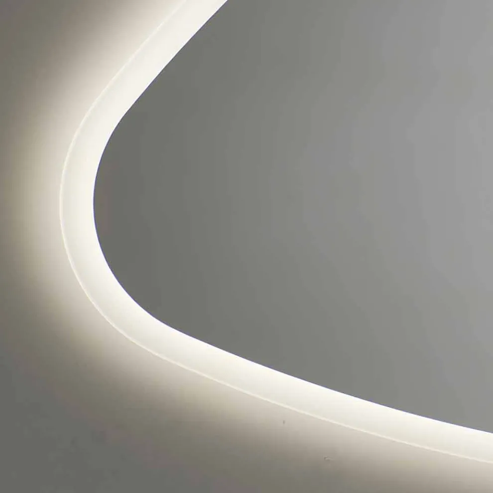 Geformter Spiegel mit Sandstrahl und Hintergrundbeleuchtung Made in Italy - Eurano