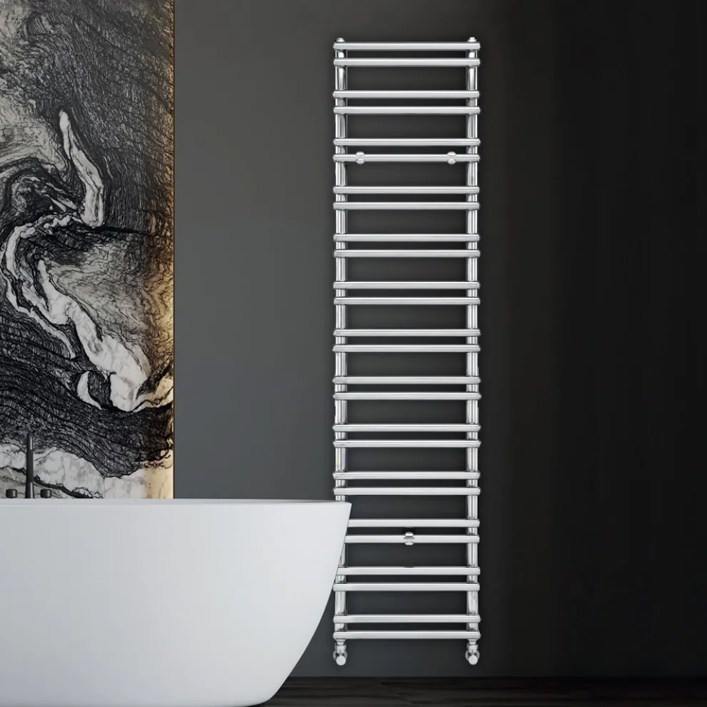 Gemischter Handtuchwärmer mit horizontalen Elementen, hergestellt in Italien – Amaretti