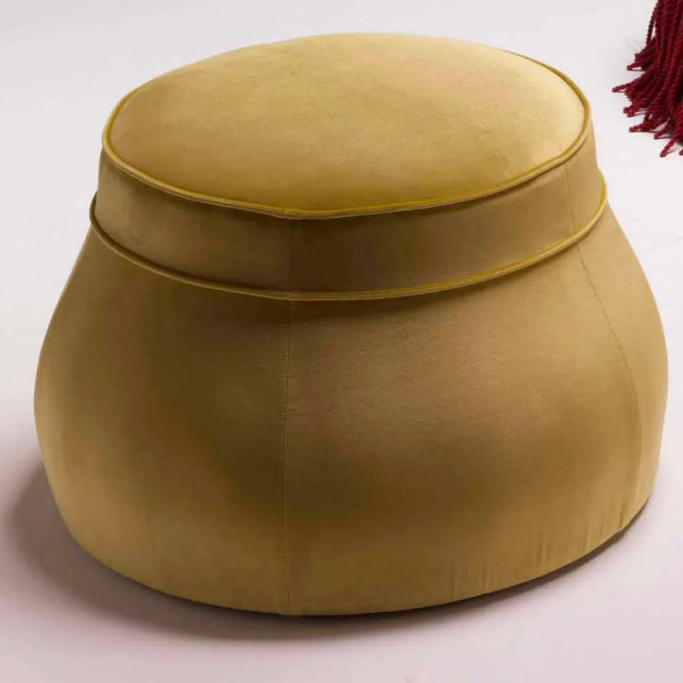 Gepolsterter Pouf in klassischem luxury Design, made in Italy Simon